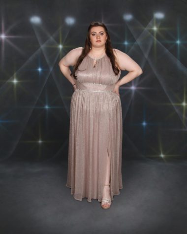 Jessie Weiler found the perfect dress for her junior prom, but it wasnt easy. 