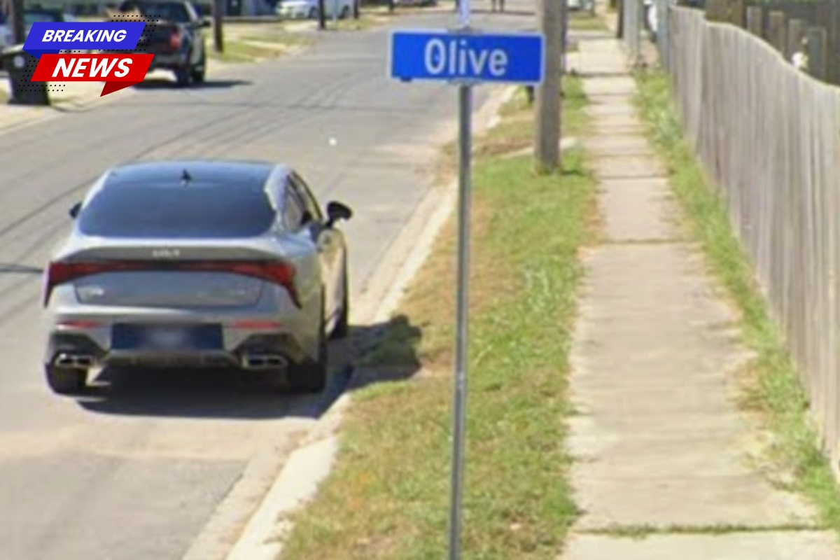 A driver is stabbed during a violent predawn drop-off at Hollygrove