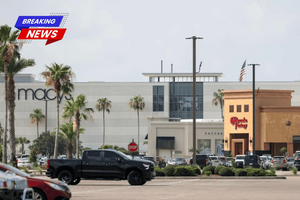Designer brand opens new store in Metairie's Lakeside Shopping Center, the mall's most recent addition