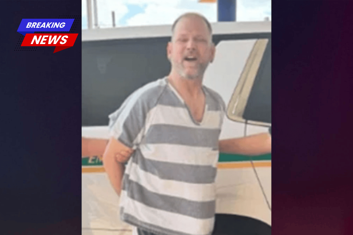 'Dress for arrest' Florida man in robbed inmate outfit is cuffed for trespassing