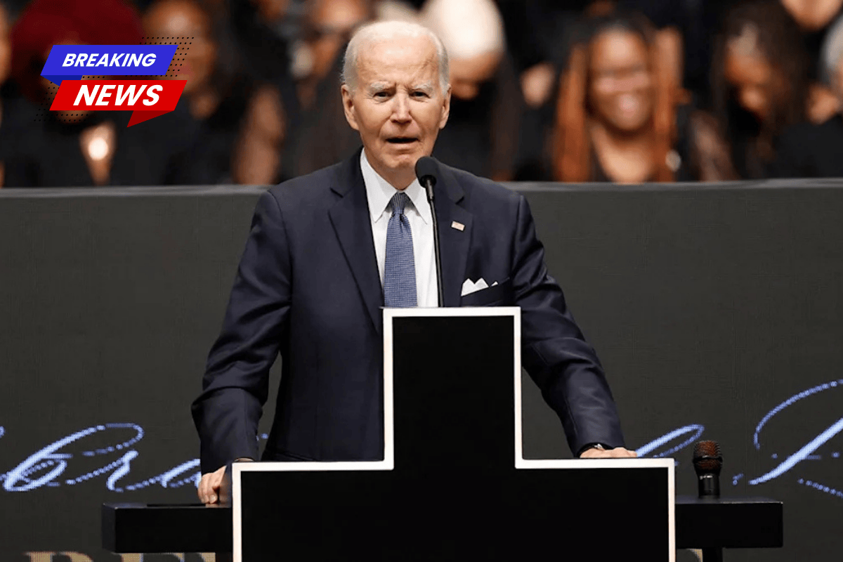 Former President Biden says 'I am an h--- of a lot smarter than most of you' to the crowd at Jesse Jackson's funeral