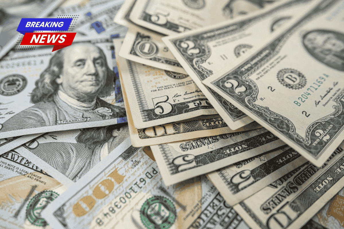 Texas Roadhouse prepares for a new twenty-five dollars minimum rule, and restaurant servers warn it will 'hurt'