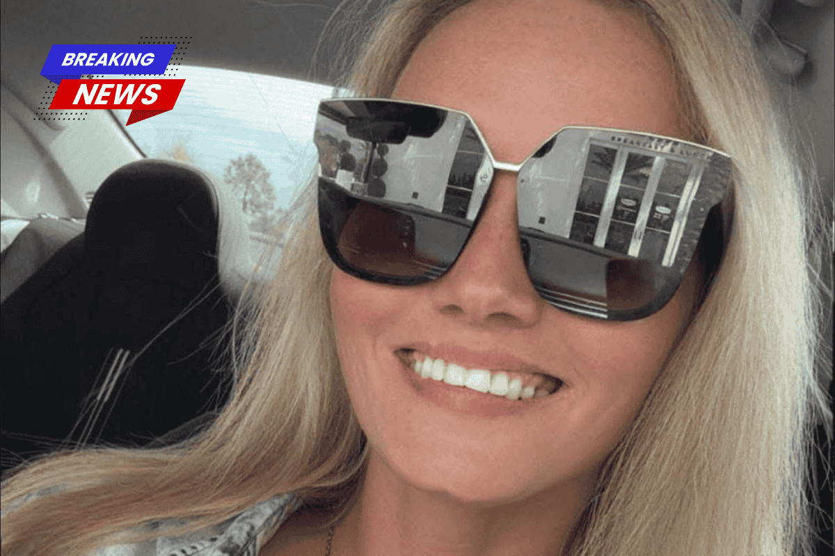 A Florida woman never showed up for work, and her loved ones discovered her dead in an apparent murder-suicide