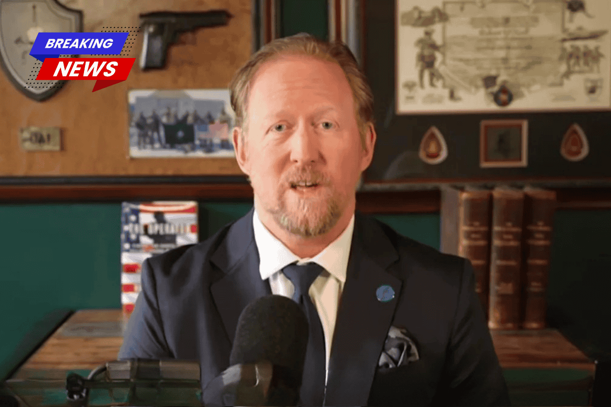 Navy SEAL Who Killed Osama Bin Laden Says Donald Trump Needs to Stop Making 'Inappropriate' Truth Social Posts 'Take a Long Breath'