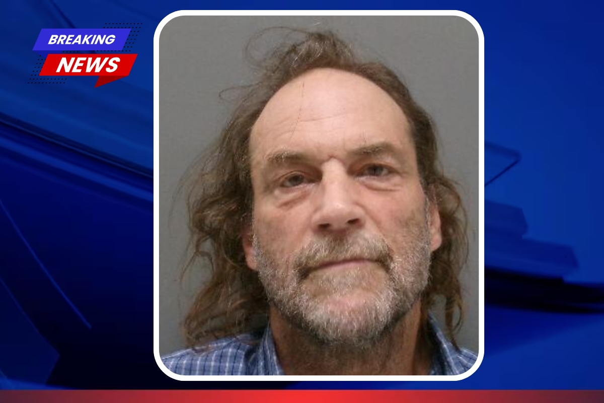 A West Monroe man charged with threatening to blow up the Ouachita Parish Courthouse