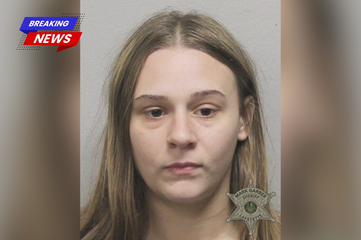 Lafayette Parish woman accused of fatally shooting at another woman who allegedly hit a man's car with a bat