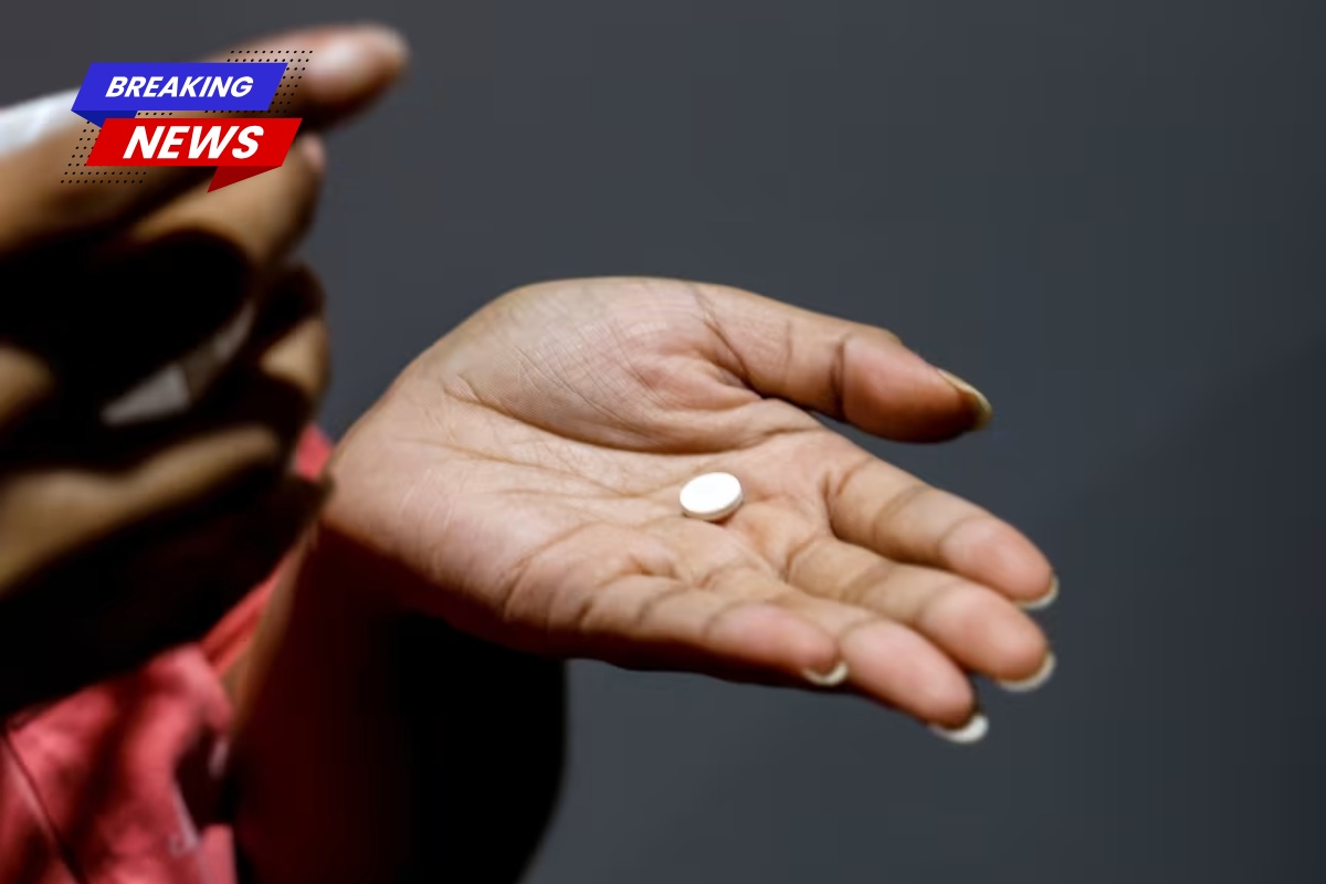 The Supreme Court temporarily restored the ability to receive the abortion drug mifepristone by mail