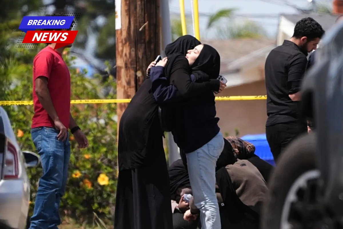 Three people were murdered in a shooting at the Islamic Center of San Diego; both suspects died