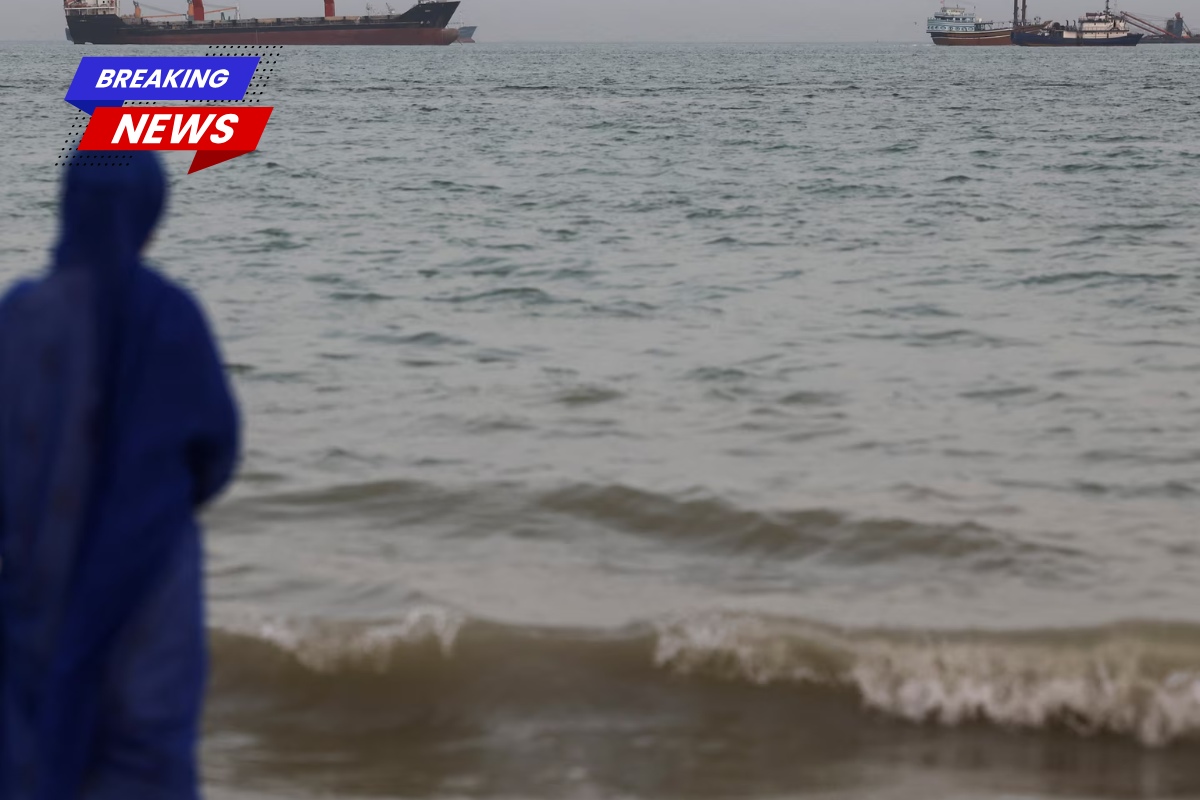 Trump says there is no rush for Iran deal; US blockade remains
