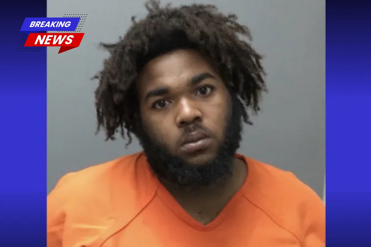 Iberia Parish deputies are looking for a man wanted on obscenity charges