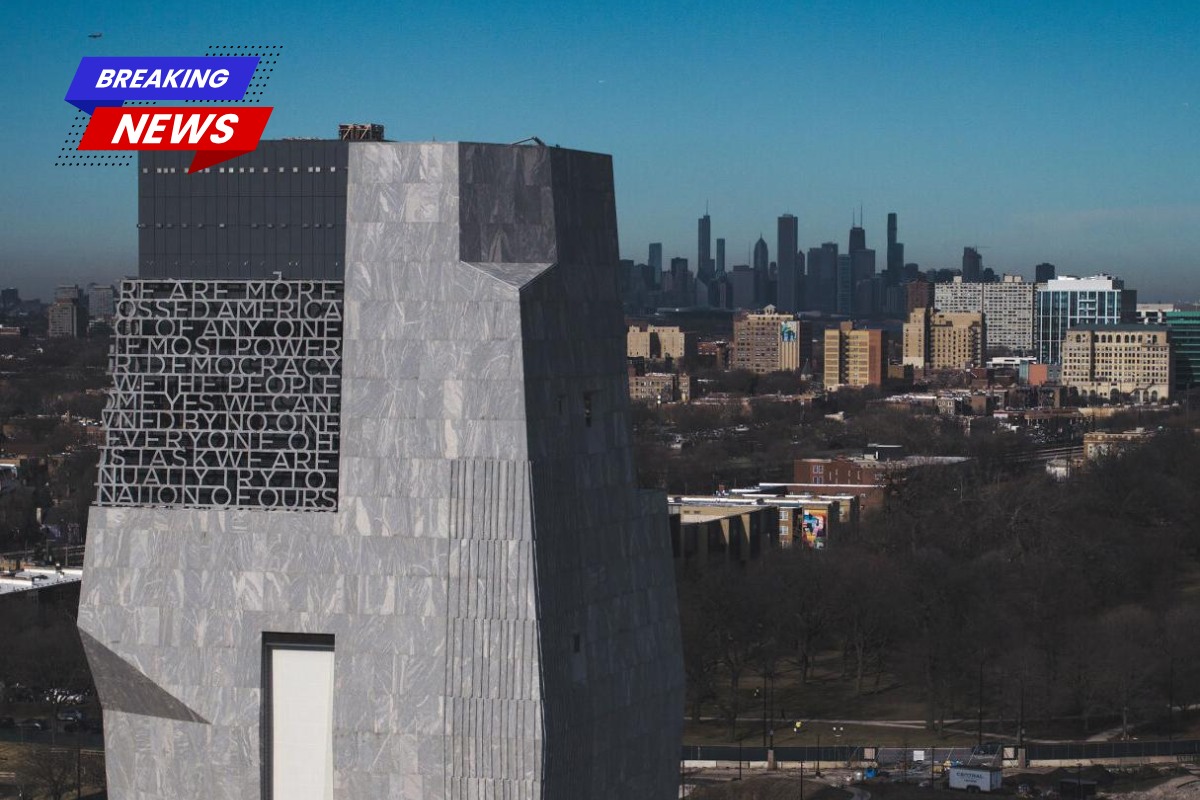 Trump criticises the Obama Presidential Center. So they invited him for a tour